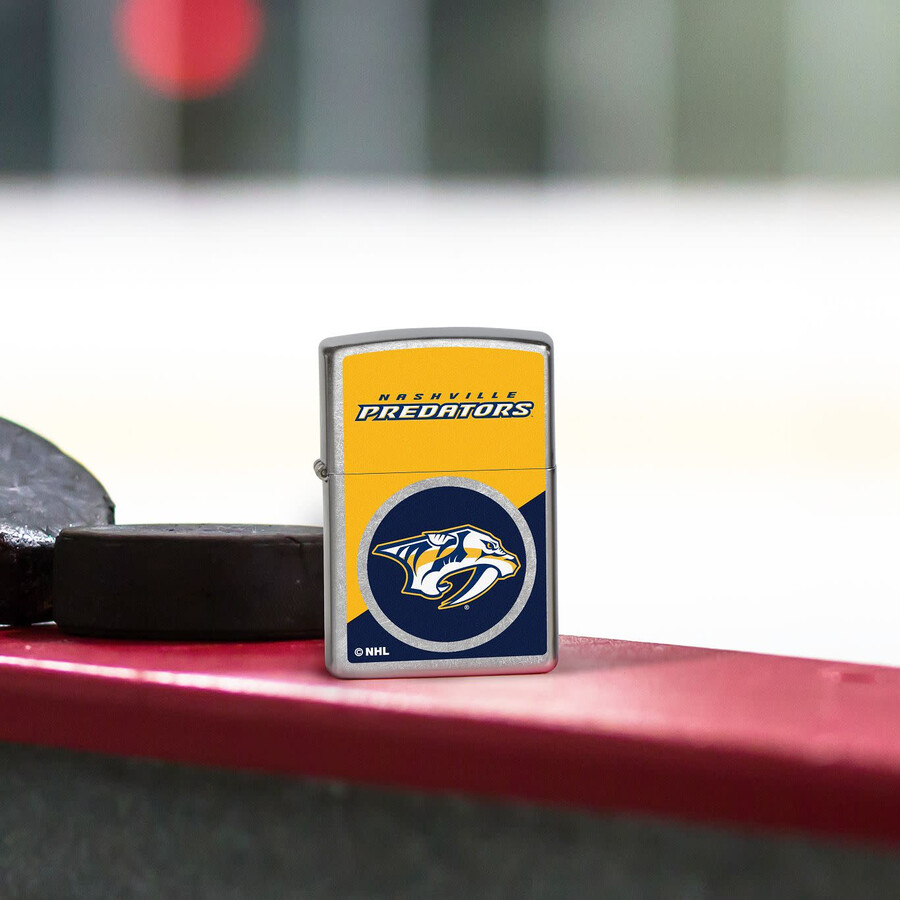 diseño de logotipo con bloques de color de los nashville predators