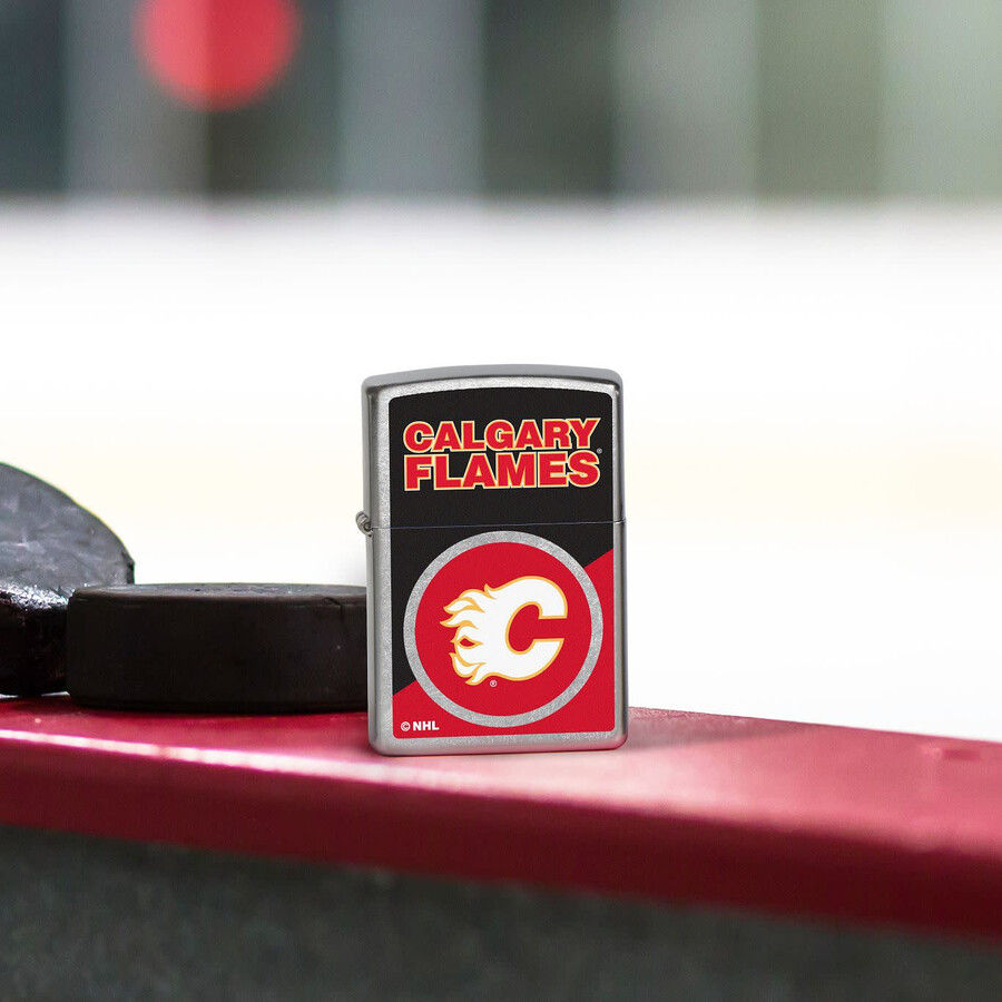 diseño de logotipo con bloques de color de calgary flames