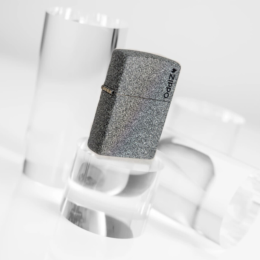 logotipo clásico de zippo de iron stone