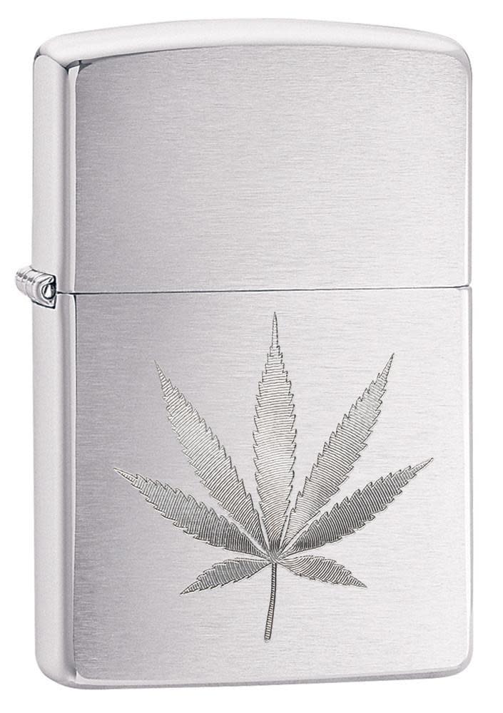diseño de hoja de marihuana cromada