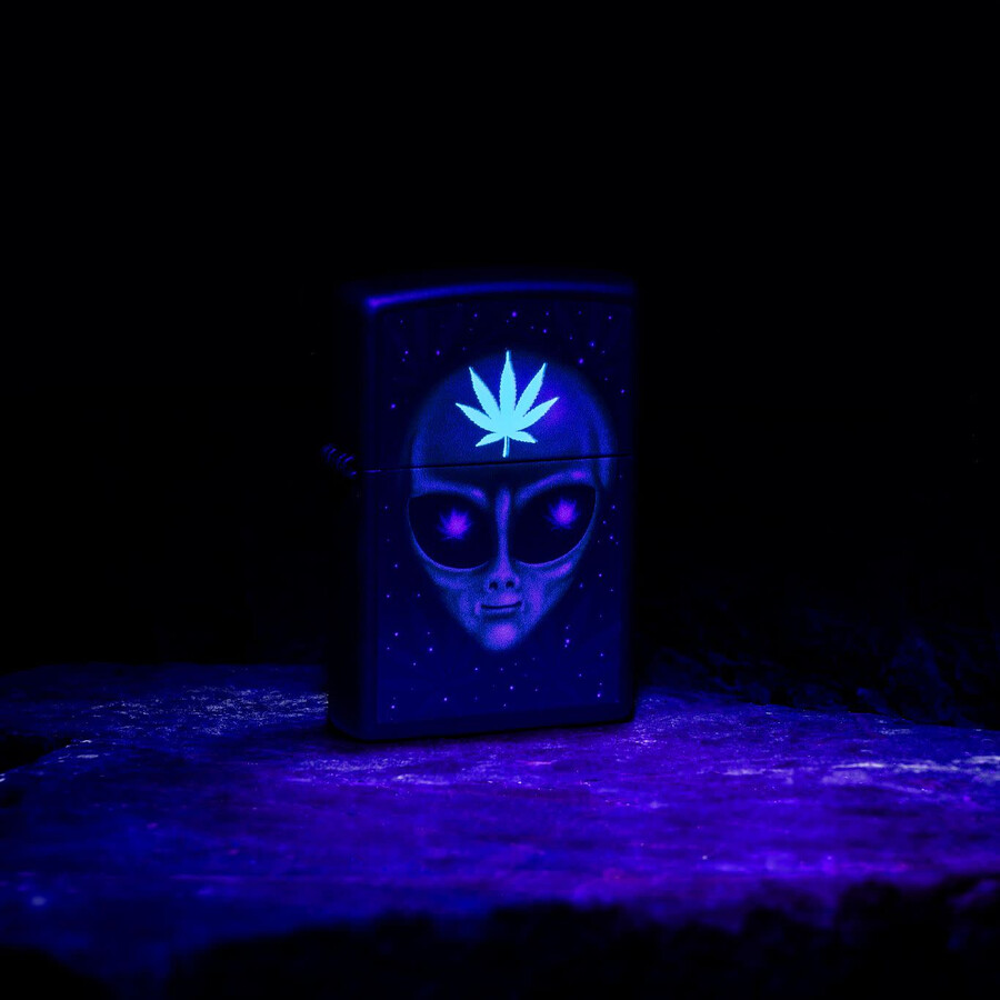 diseño de hoja alienígena