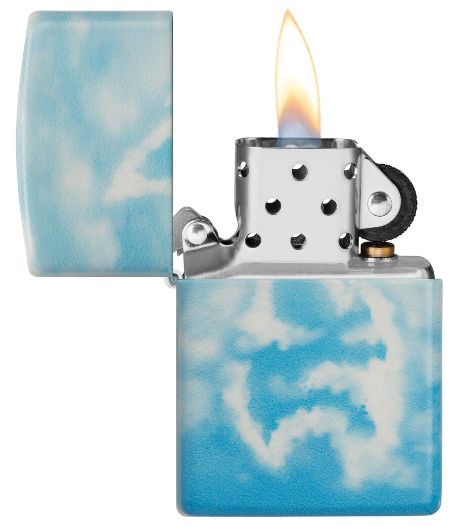 zippo cielo nublado