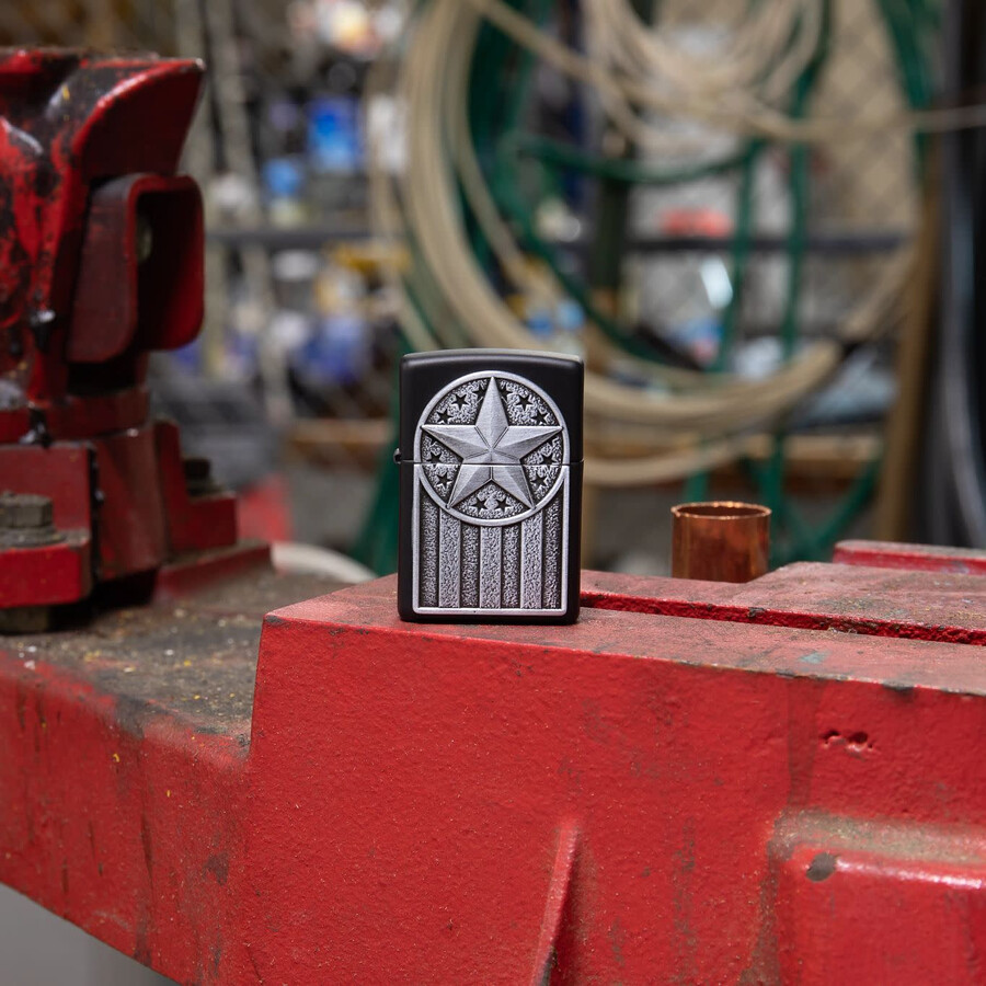 emblema de metal americano